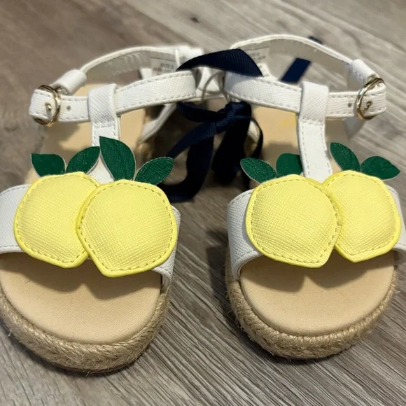 Janie and Jack White Yellow Sandals with Lemons - Picture 2 of 7